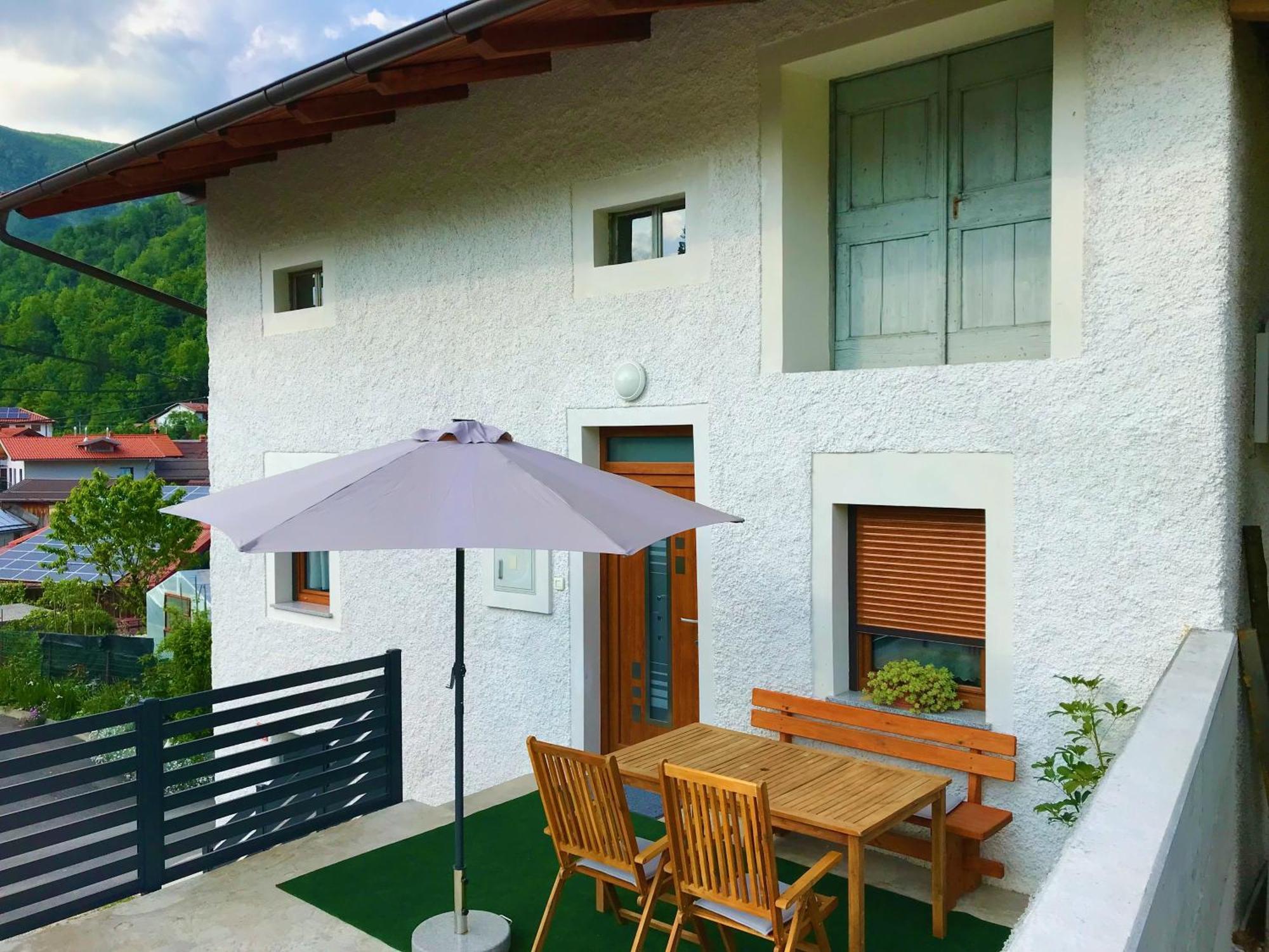 Apartma Pep Кобарид Екстериор снимка